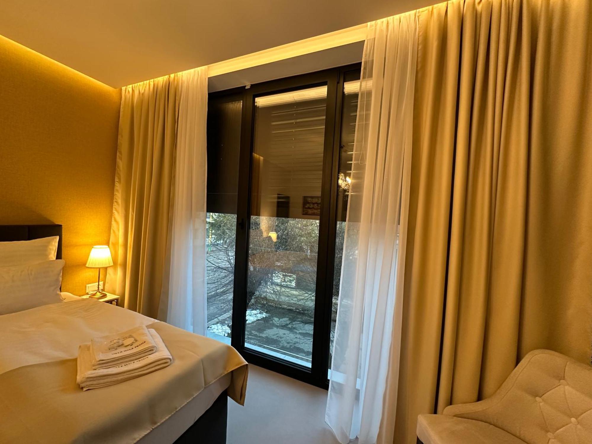Aparthotel Mala Praha Experience In The Center Of *