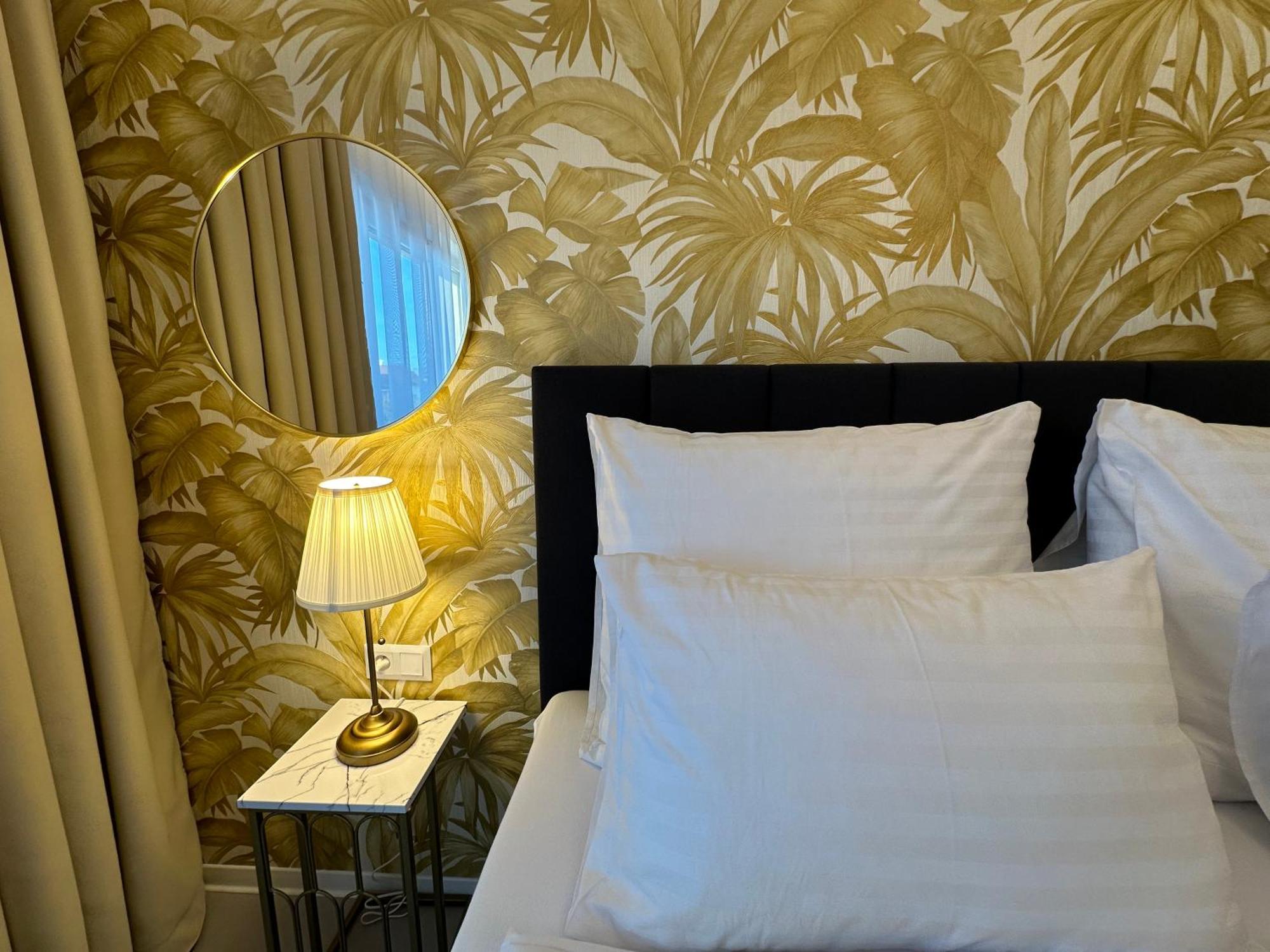 Aparthotel Mala Praha Experience In The Center Of *